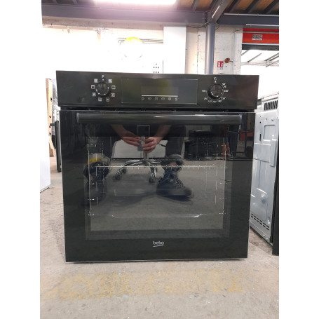 Four Encastrable BEKO BBIM113IV2B