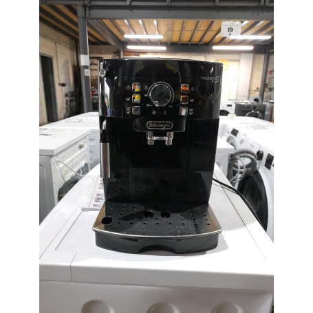 Cafetière DELONGHI ECAM21.117B